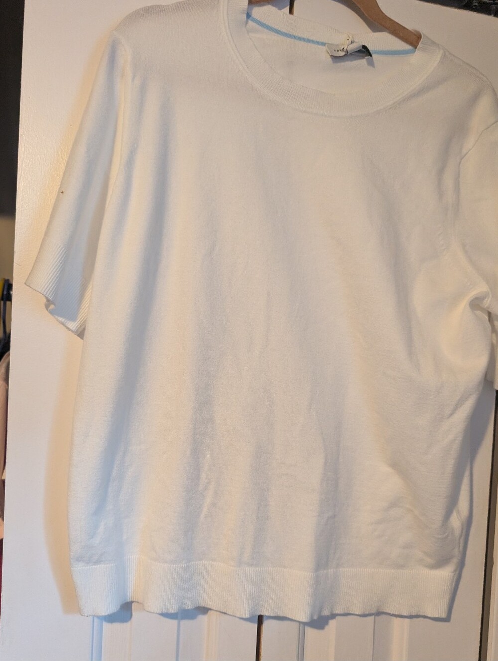 NWT Free Assembly Soft Short Sleeve  Sweater  Top XXL  White Top Sweater - Picture 3 of 8